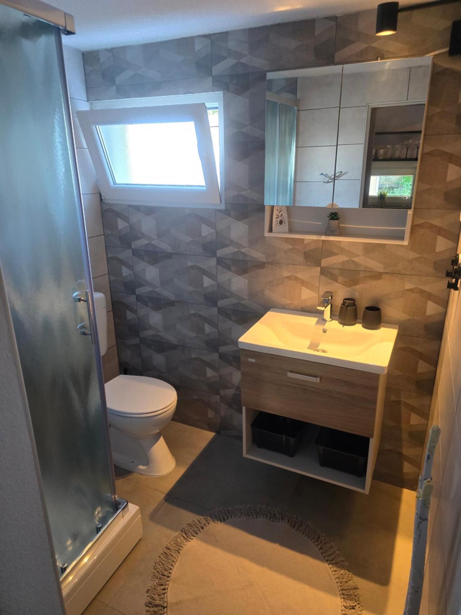 Kod Dida Apartment Gospic Ngoại thất bức ảnh